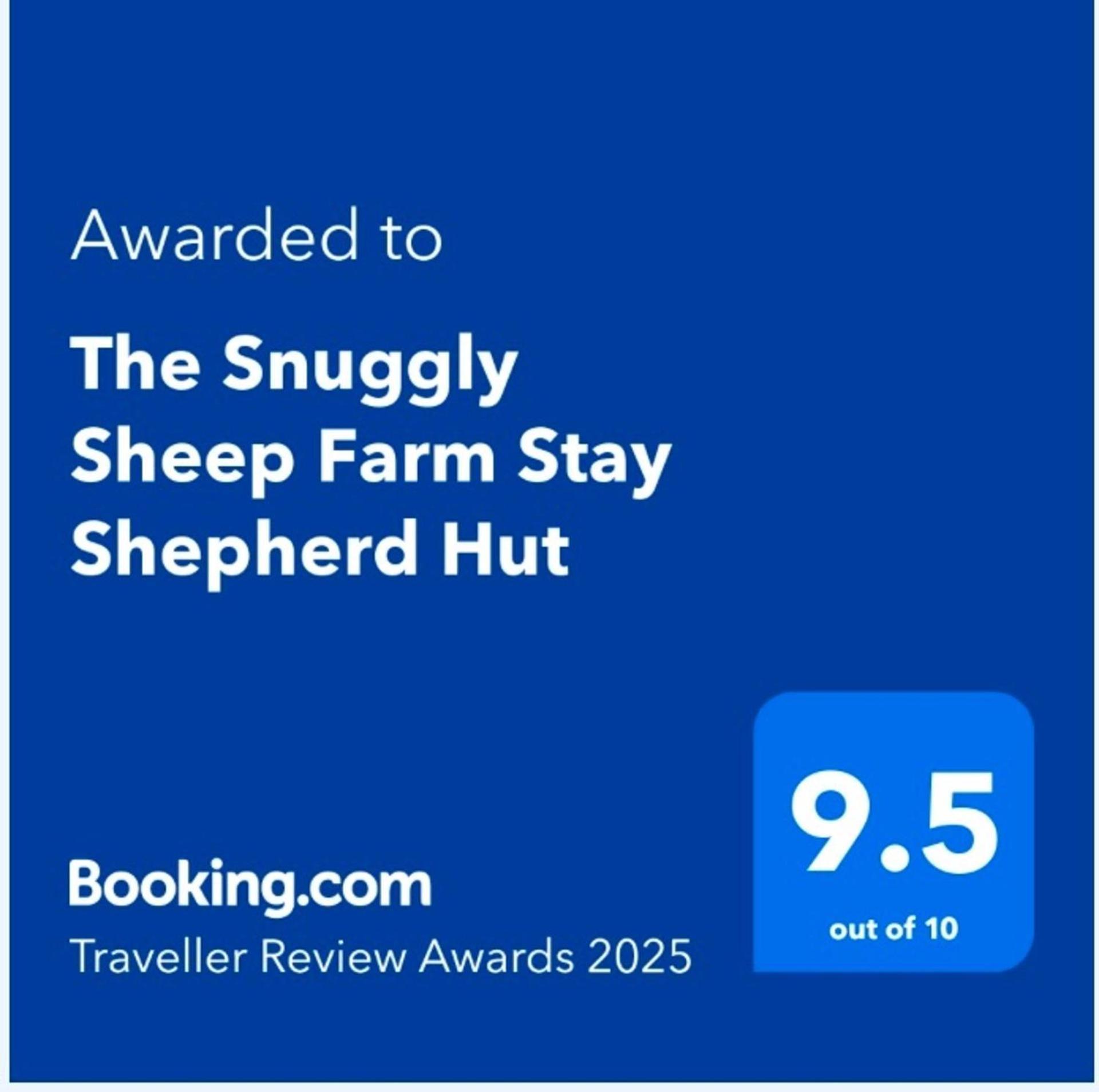The Snuggly Sheep Shepherd Hut Farm Stay Ballyshannon Exterior foto